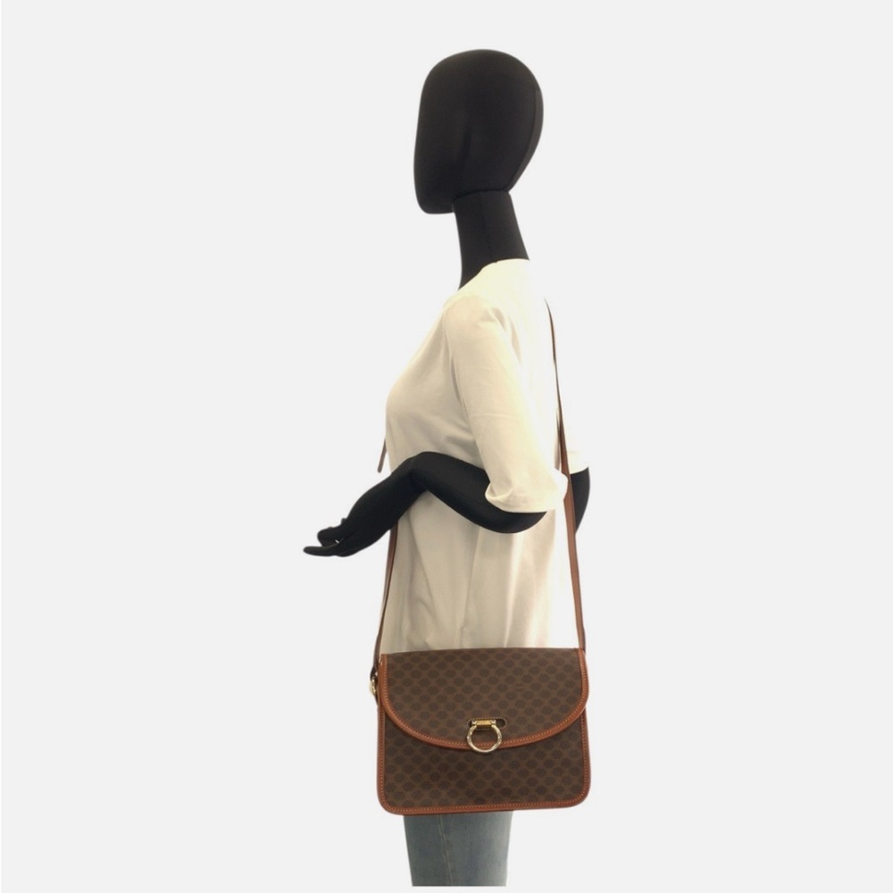 CELINE vintage Macadam DM96 Shoulder Bag Pochette Brown PVC/leather - Picture 2 of 11